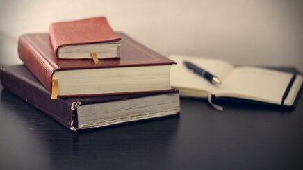 books 690219 1920 hq